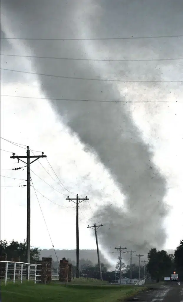 Overhead power line, Electric power distribution, Electricity, documentary photography by Josh Edelson/AFP