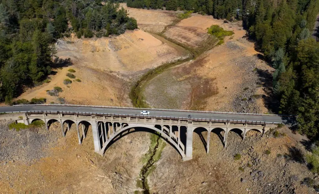 California drought documentary photography by Josh Edelson for AFP and Getty Images
