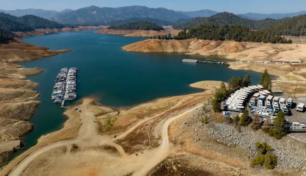 Aerial photography, Photography, documentary photography by Josh Edelson/AFP