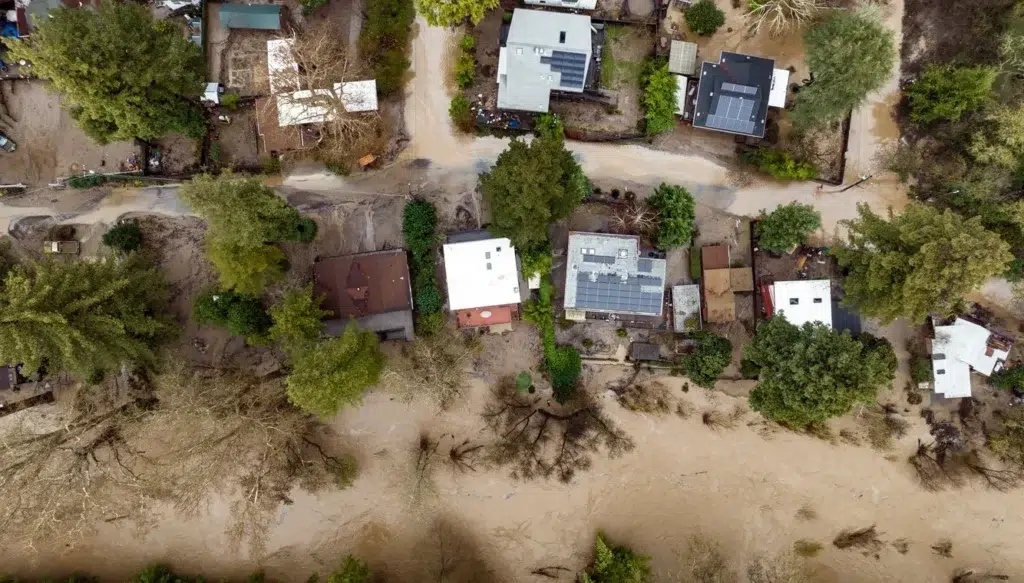 Montecito Families Recover, photo by Josh Edelson/AFP