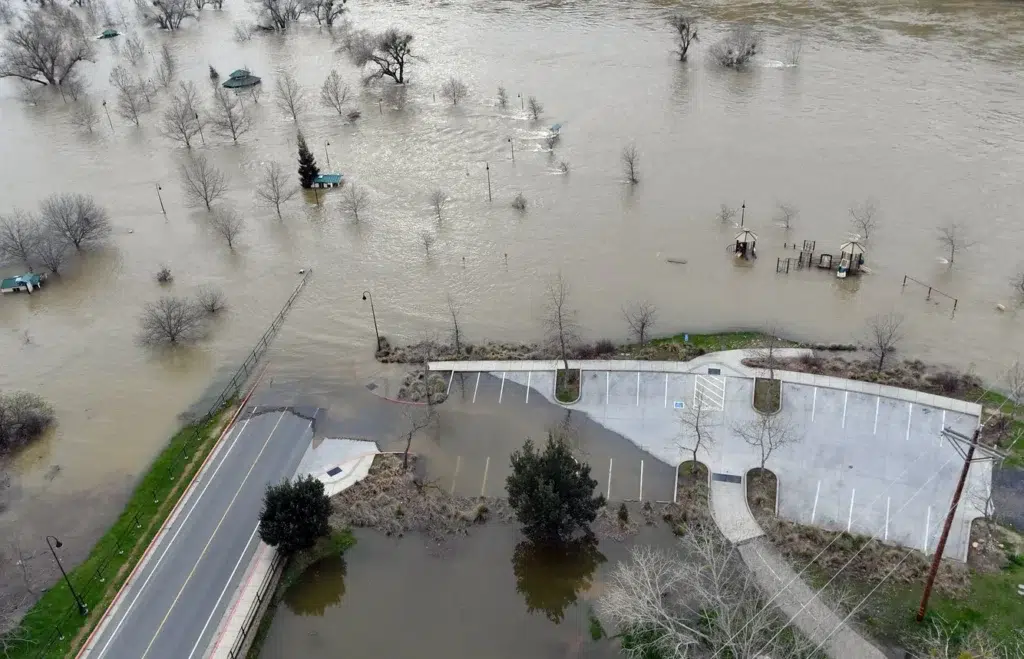 Heavy Rain in Tennessee Floods Parton's Dollywood Theme Park, photo by Josh Edelson/AFP
