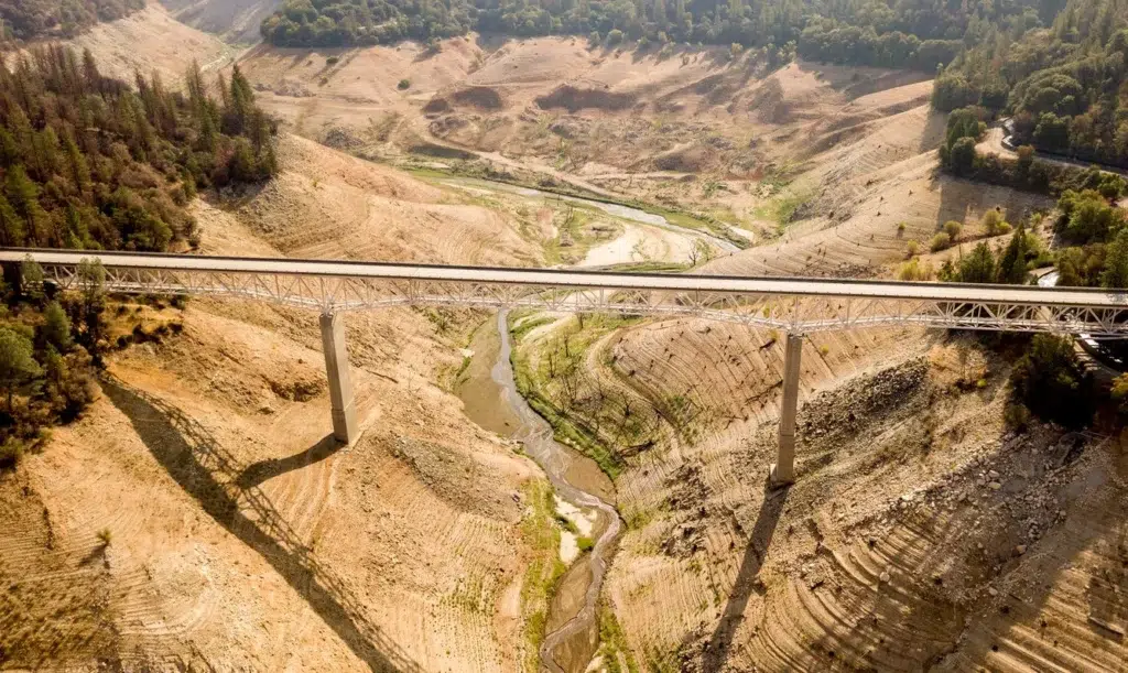 This is how much rain California needs to get out of the drought, photo by Josh Edelson/AFP