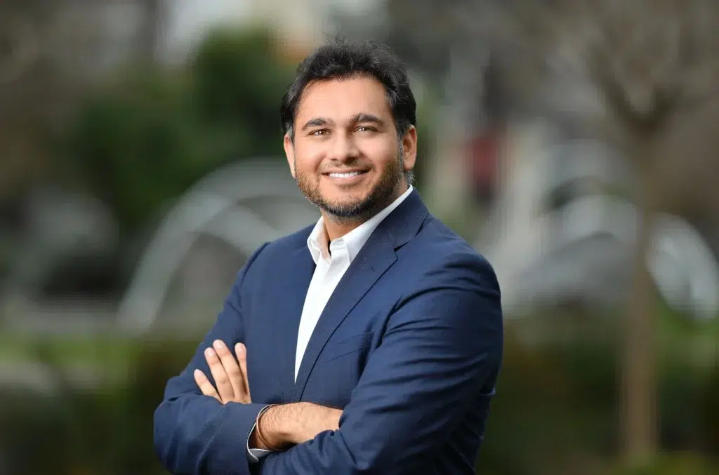 Executive headshot in San Francisco by Josh Edelson