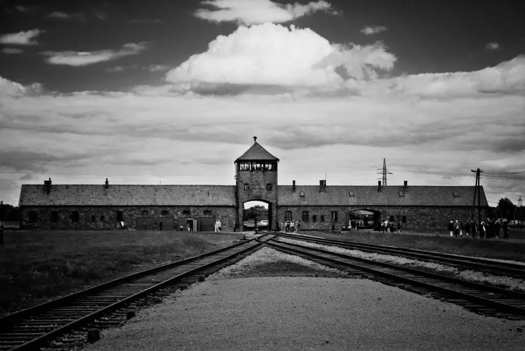 Travel and documentary photography by Josh Edelson, AFP photojournalist