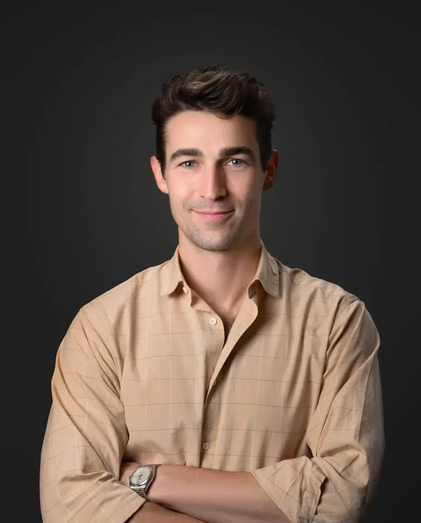 San Francisco corporate headshot by Josh Edelson