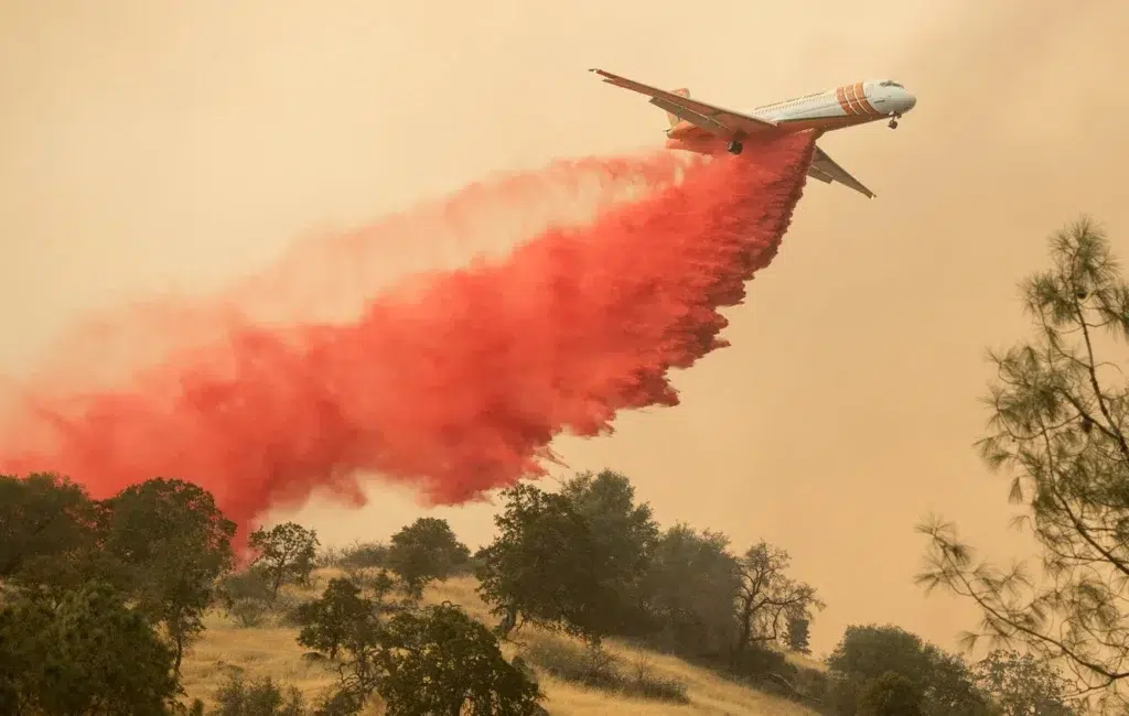 California wildfire documentary photography by Josh Edelson, AFP photojournalist