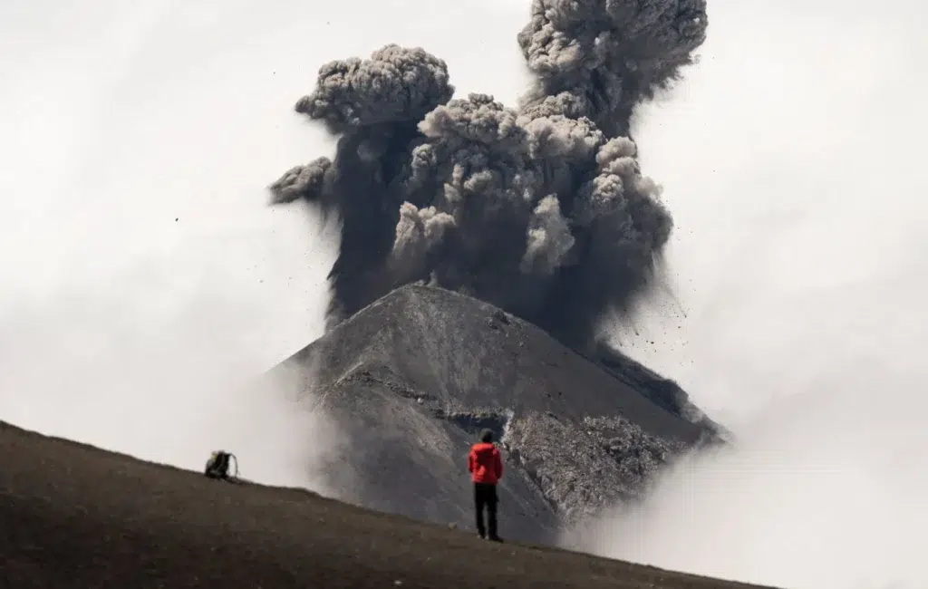 Volcanic rock, Shield volcano, documentary photography by Josh Edelson/AFP