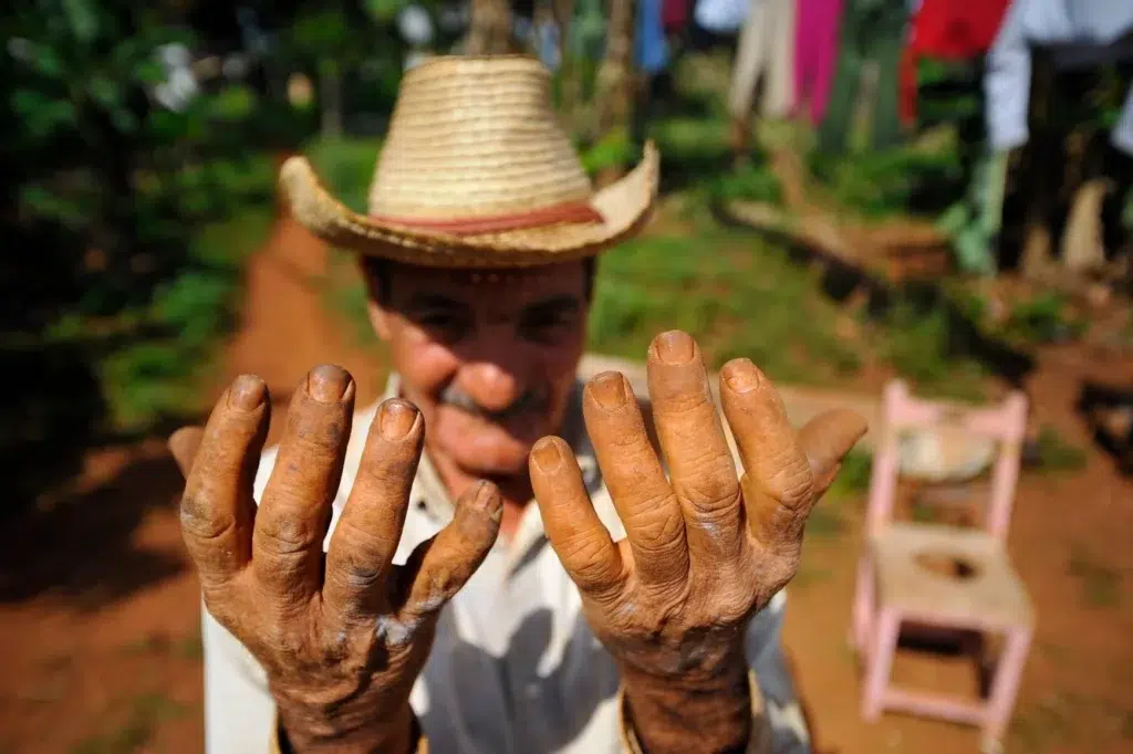 Travel and documentary photography by Josh Edelson, AFP photojournalist
