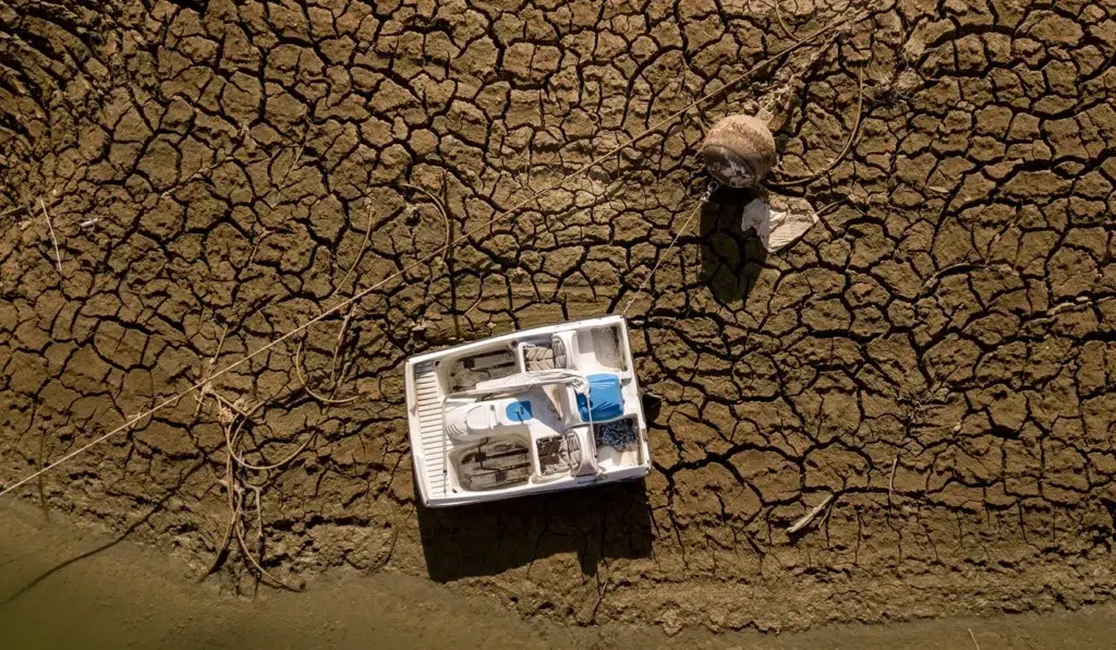 California drought documentary photography by Josh Edelson for AFP and Getty Images