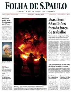 Folha de S.Paulo — a neighborhood under wildfire threat  — a Josh Edelson photograph