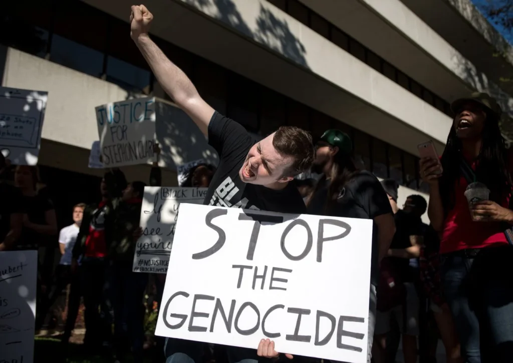 Editorial news photography by Josh Edelson for AFP, published internationally