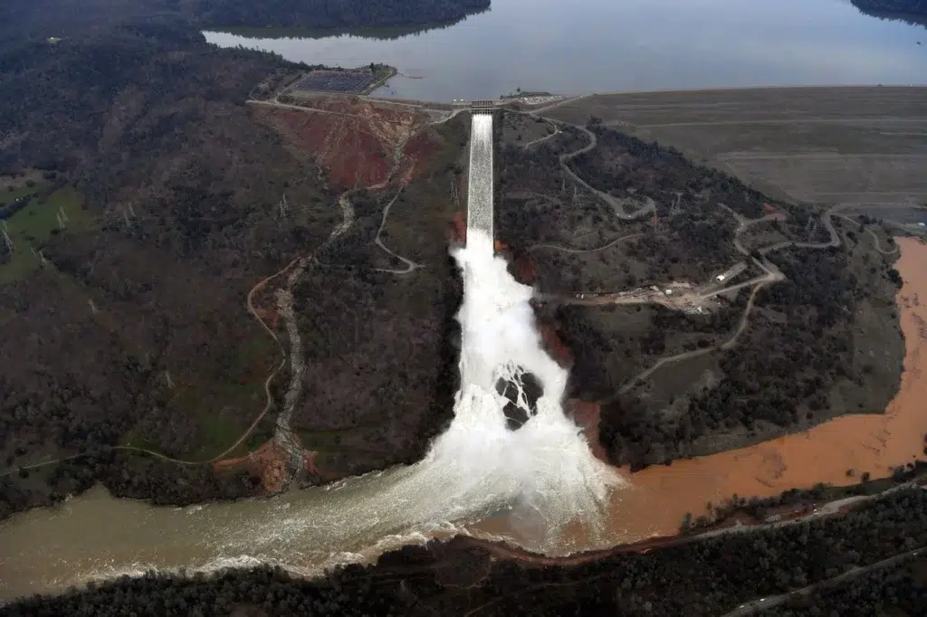 One year later, Oroville dam crisis still weighs on residents' minds, photo by Josh Edelson/AFP