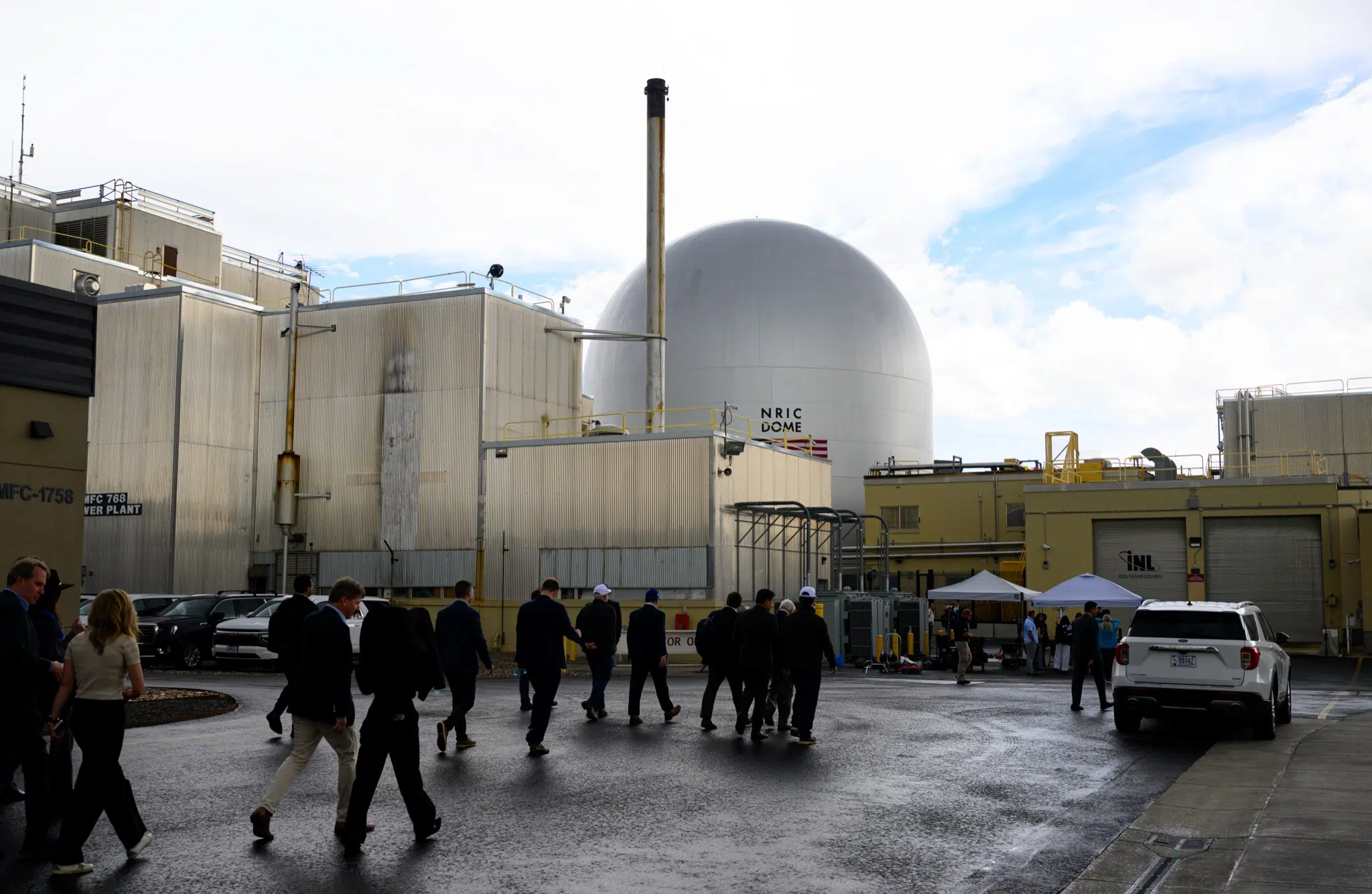 US Secretary of Energy Chris Wright tours Idaho National Laboratory with officials