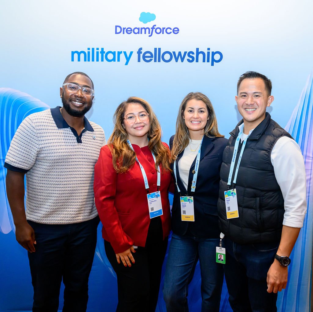 Service to Salesforce Summit at the St. Regis San Francisco during Dreamforce week, corporate event photography by Josh Edelson