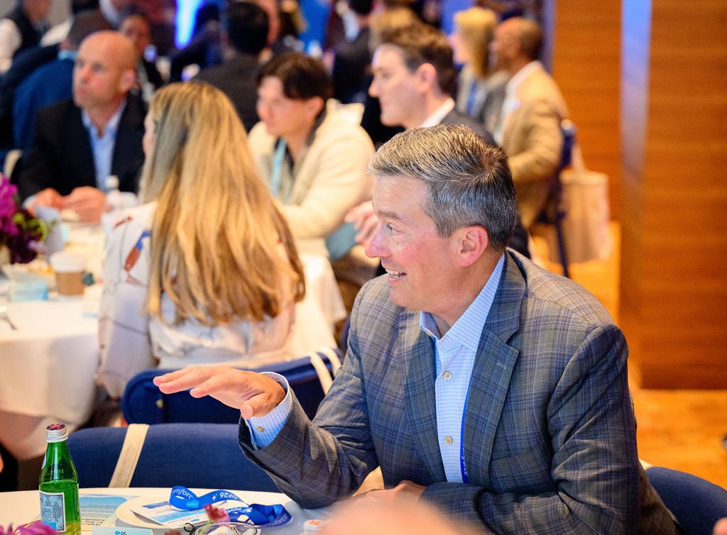 Service to Salesforce Summit at the St. Regis San Francisco during Dreamforce week, corporate event photography by Josh Edelson