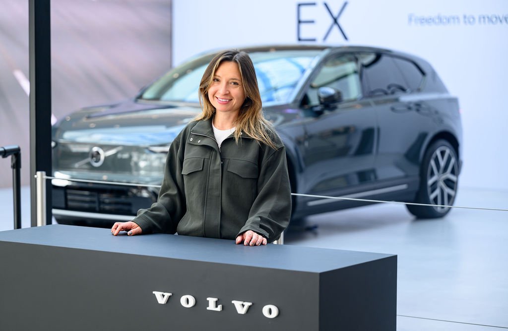 Volvo EX60 activation at a Santa Clara mall, brand activation and automotive photography by Josh Edelson for Nth Degree
